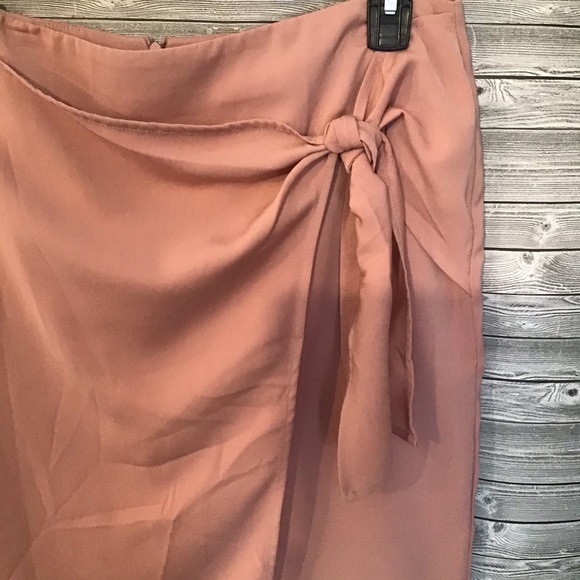 - NWT banana republic faux wrap skirt pink size 12 - Picture 3 of 6